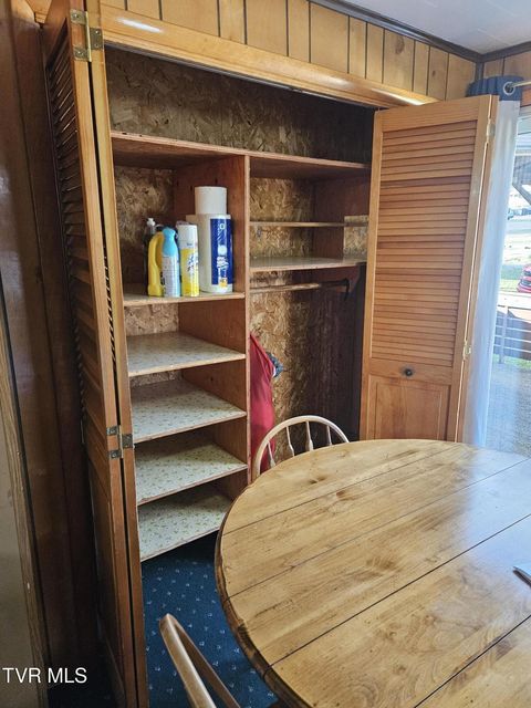 Photo #29: 2015 4th Ave E 