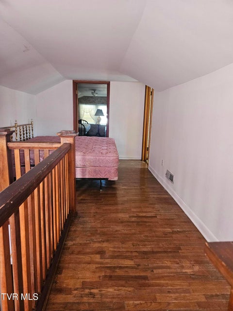 Photo #35: 2015 4th Ave E 