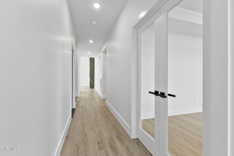 Photo #11: 2336 Sydney Court