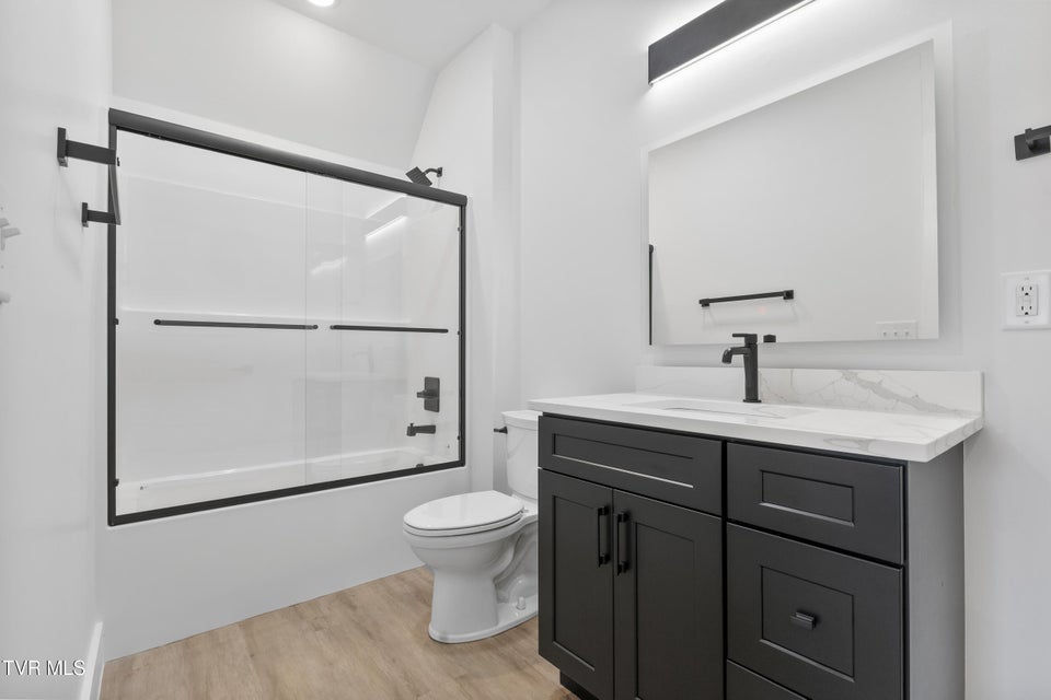 Photo #43: 2336 Sydney Court