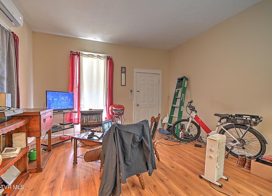 Photo #12: 1703 Windsor Avenue