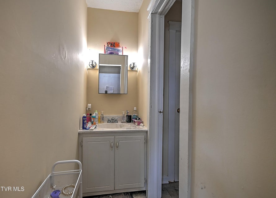 Photo #23: 1703 Windsor Avenue