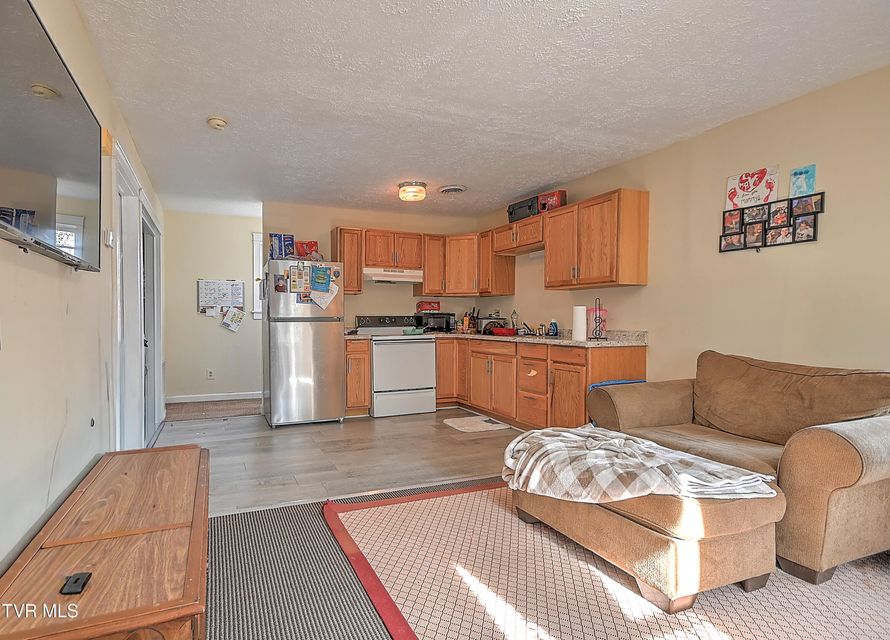 Photo #26: 1703 Windsor Avenue