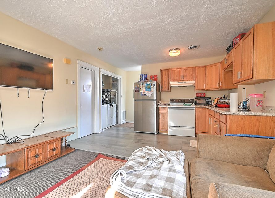 Photo #27: 1703 Windsor Avenue