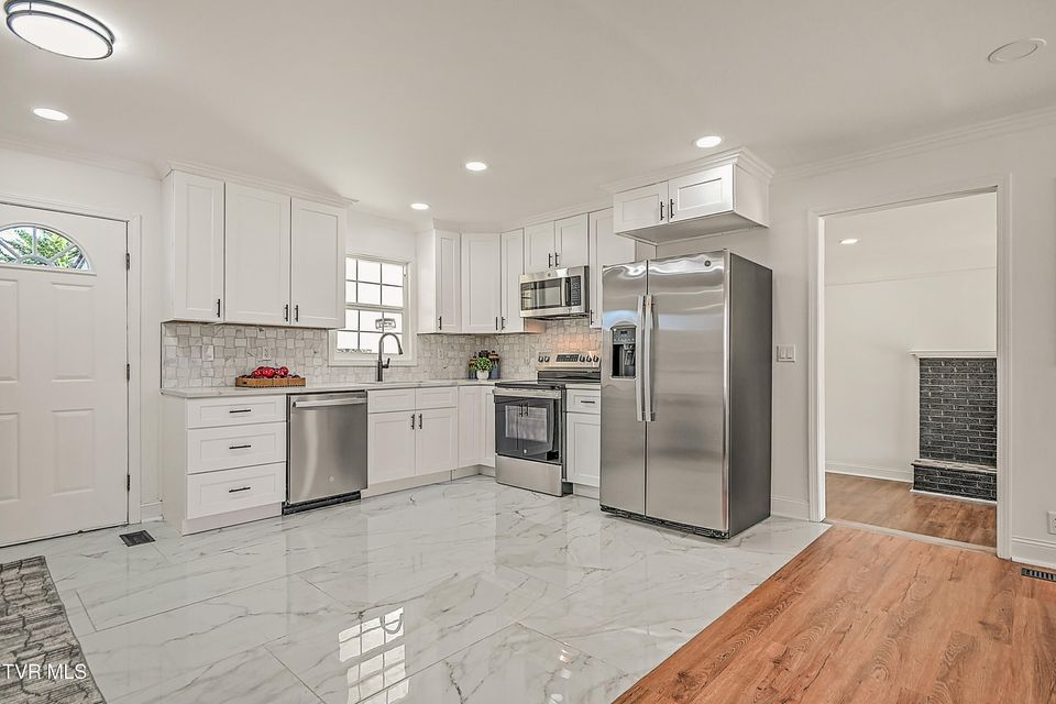 Photo #8: 371 H Heaton Road