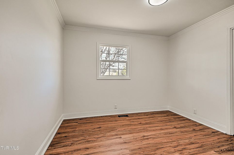 Photo #25: 371 H Heaton Road