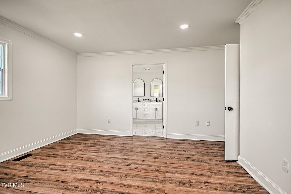 Photo #29: 371 H Heaton Road