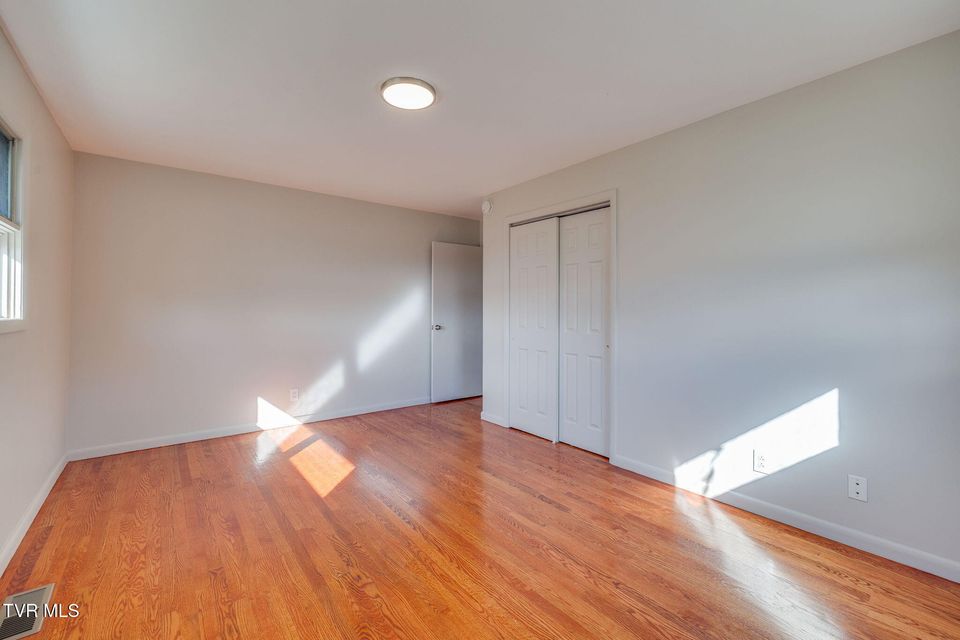 Photo #22: 131 Deadrick Drive