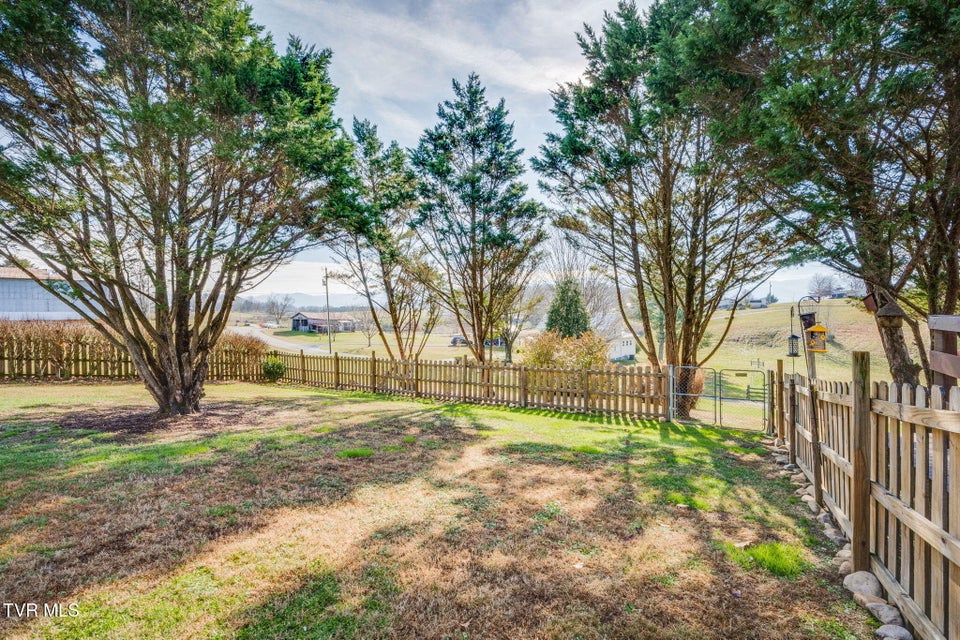 Photo #39: 320 Barren Road