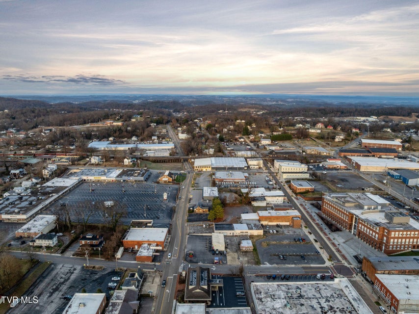 Photo #4: 200 Summer Street