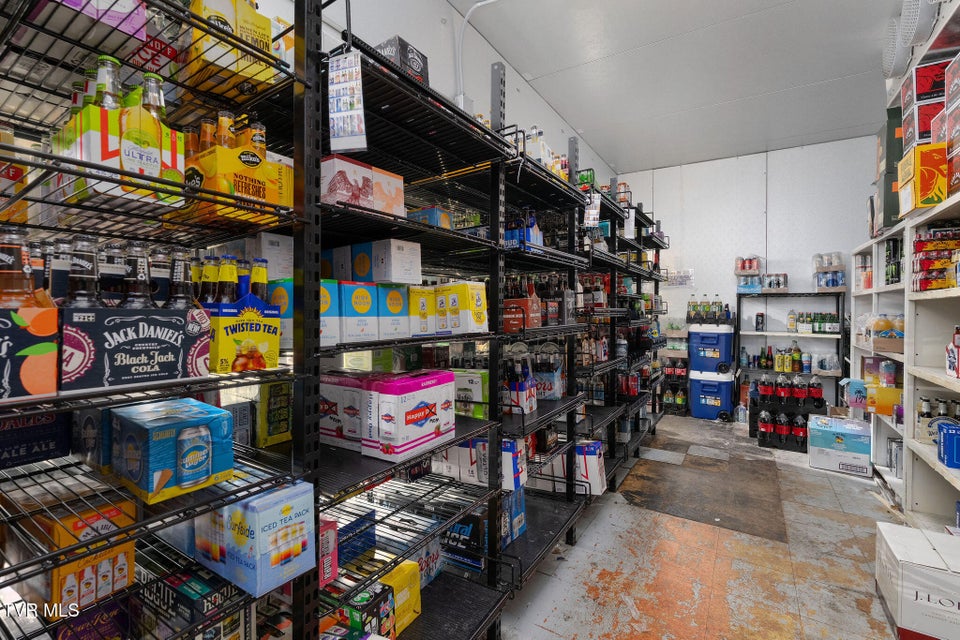 Photo #50: 200 Summer Street