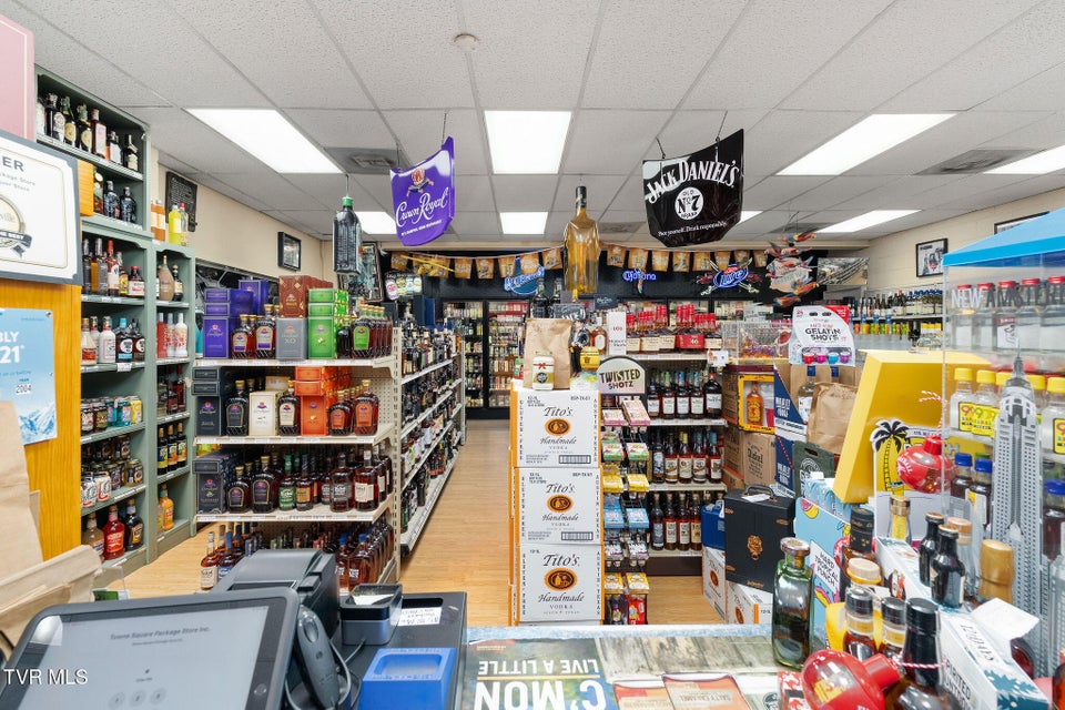 Photo #46: 200 Summer Street