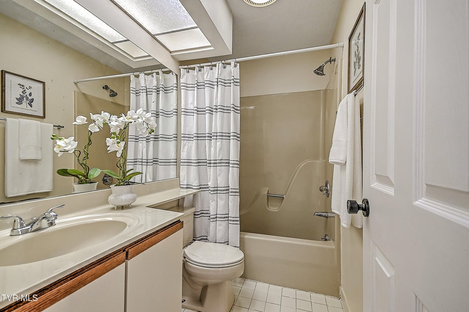 Photo #23: 145 Quail Run