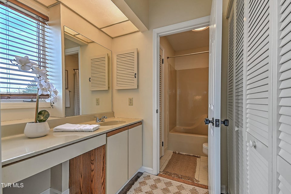 Photo #19: 145 Quail Run