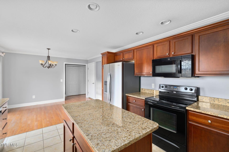 Photo #13: 63 Creek View Court