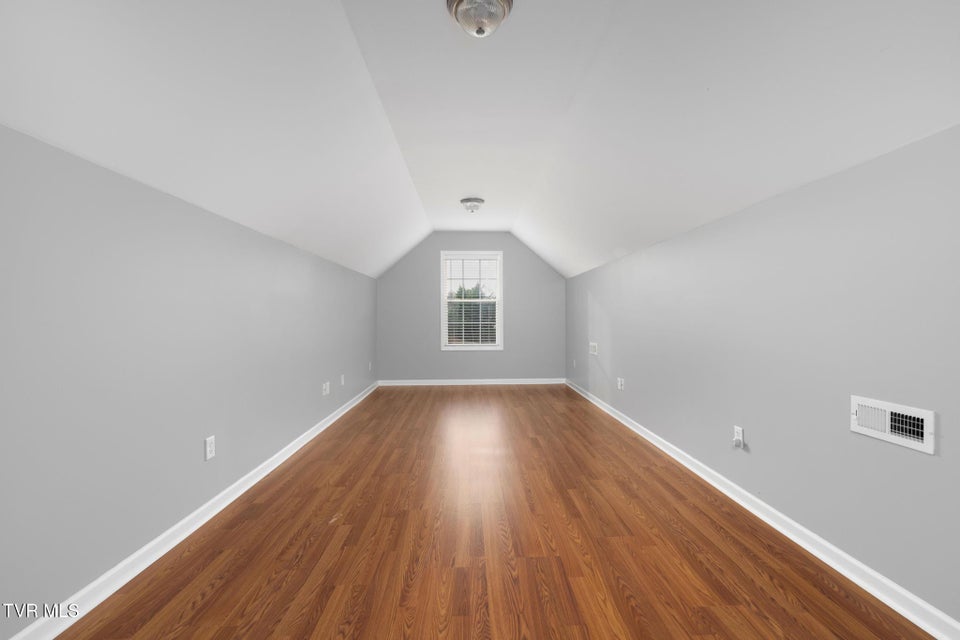 Photo #33: 63 Creek View Court