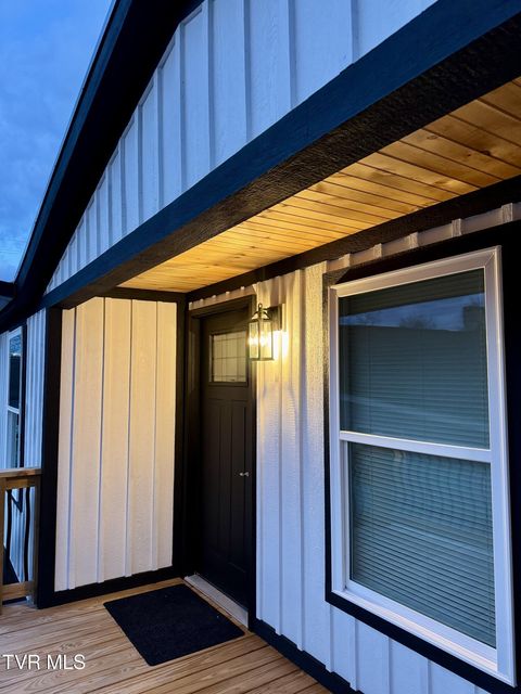 Photo #3: 1836 Anderson Street