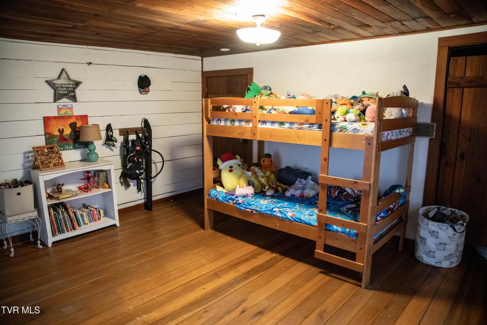 Photo #32: 20217 Shadowood Circle