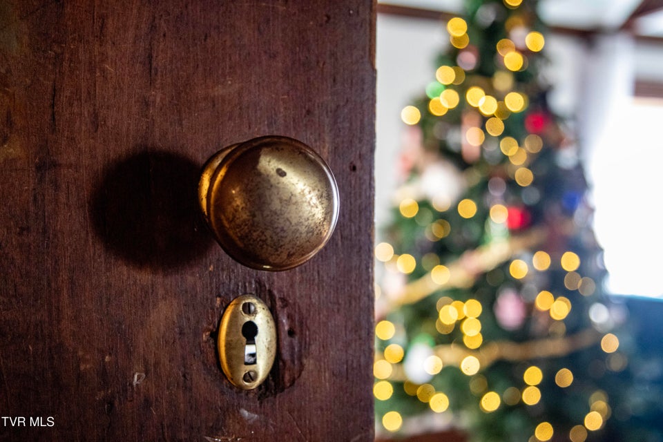 Photo #37: 20217 Shadowood Circle