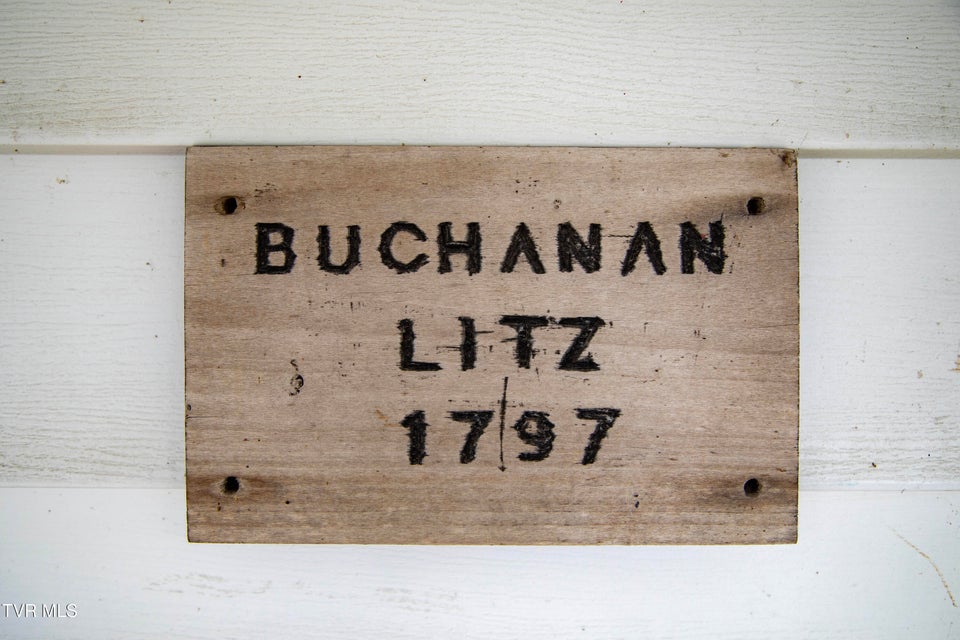 Photo #5: 20217 Shadowood Circle