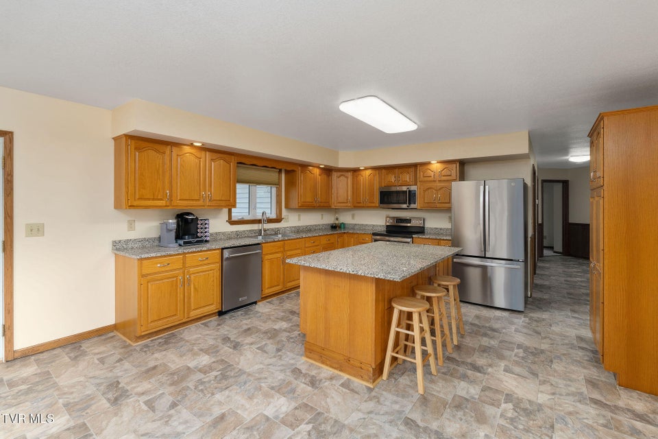 Photo #12: 1385 Wilhoit Road