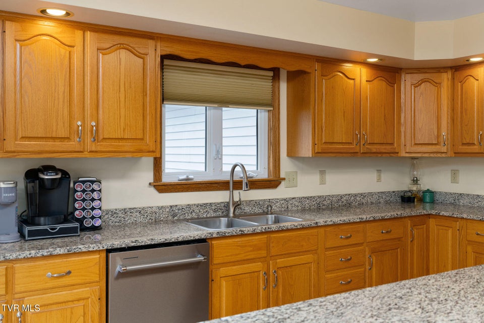 Photo #16: 1385 Wilhoit Road