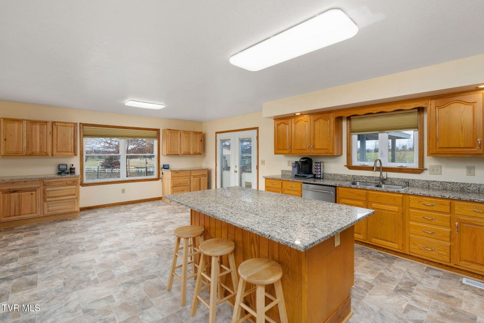 Photo #19: 1385 Wilhoit Road