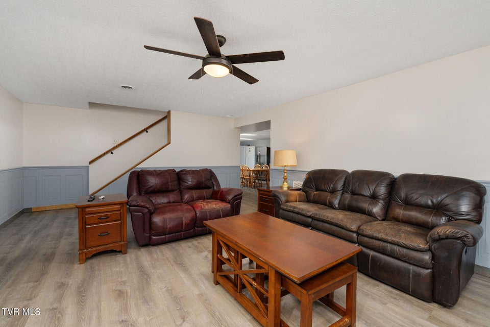 Photo #51: 1385 Wilhoit Road