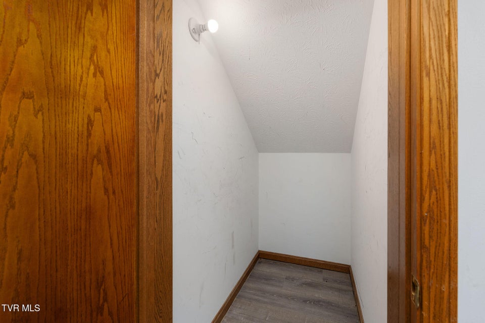 Photo #67: 1385 Wilhoit Road