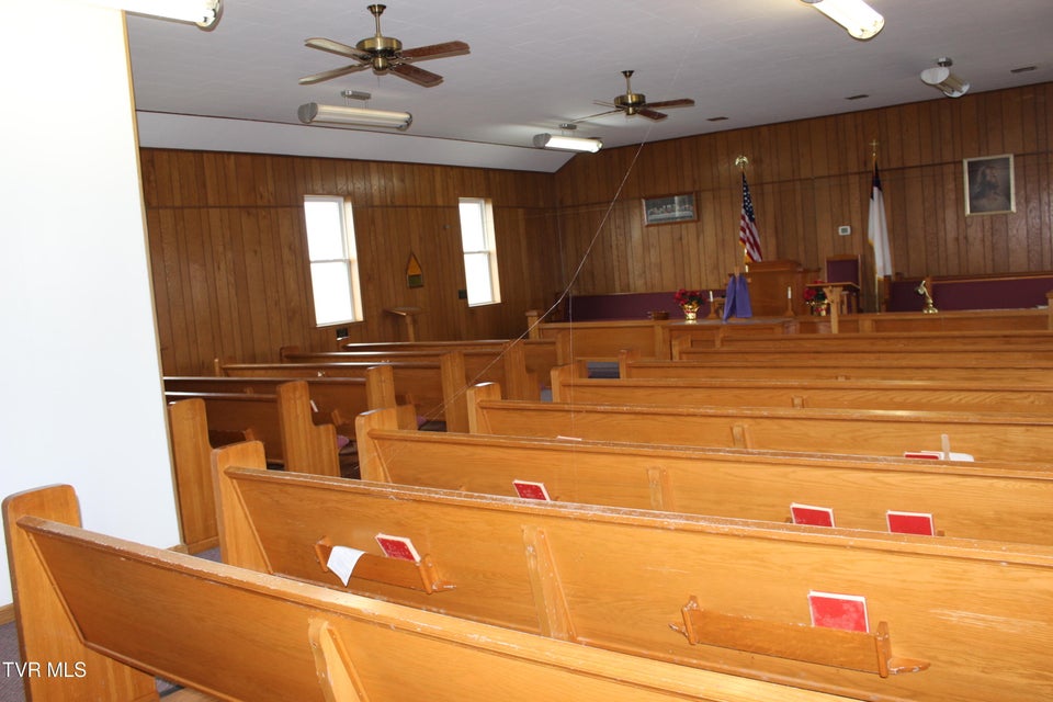 Photo #14: 162 York Drive