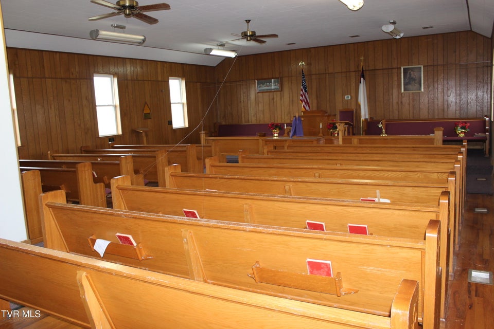 Photo #30: 162 York Drive