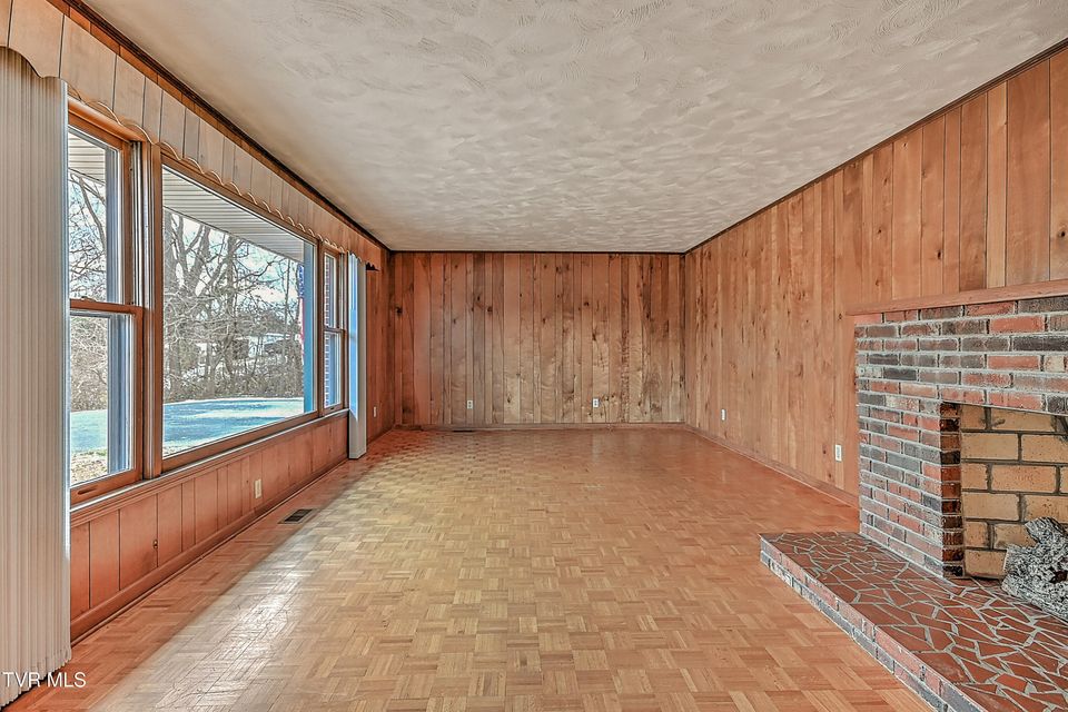 Photo #5: 420 Terry Drive