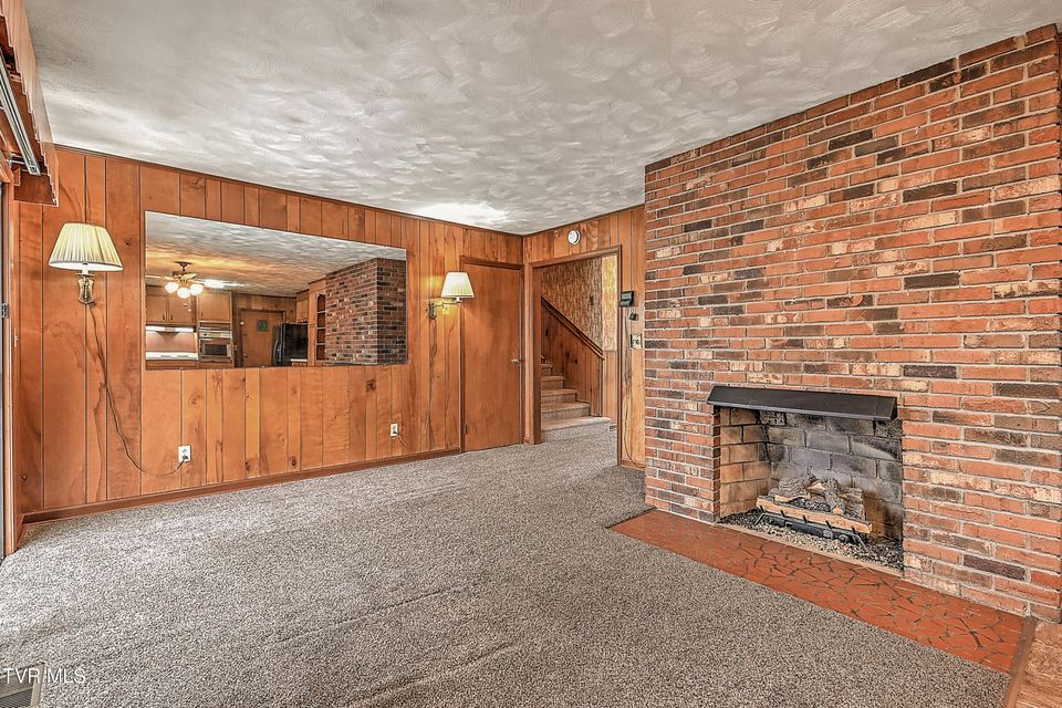 Photo #10: 420 Terry Drive