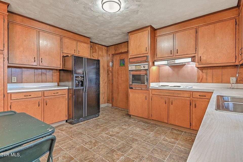 Photo #15: 420 Terry Drive