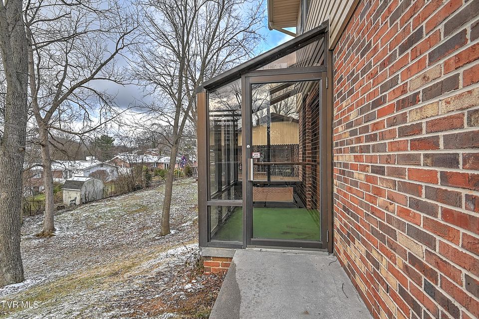 Photo #31: 420 Terry Drive