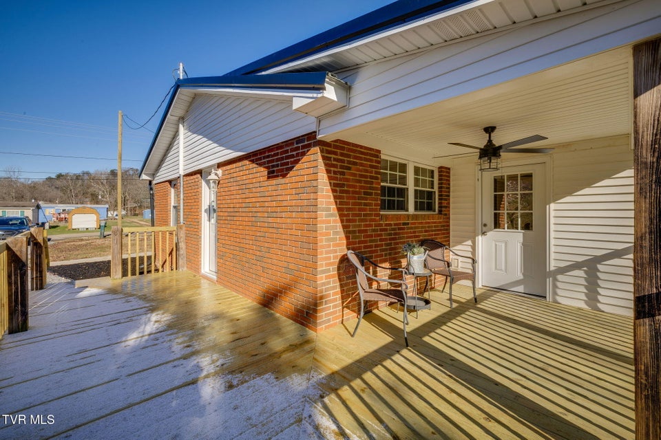 Photo #6: 365 Lakeway Road