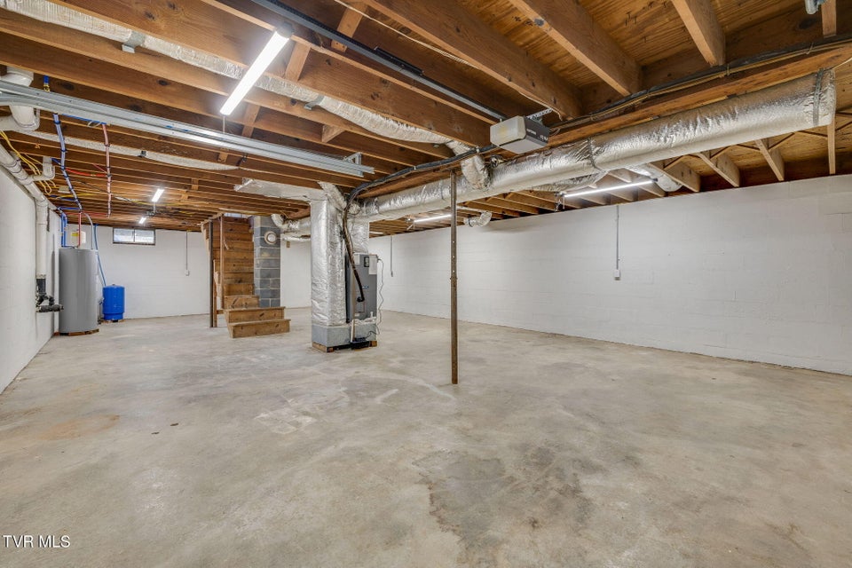 Photo #26: 365 Lakeway Road