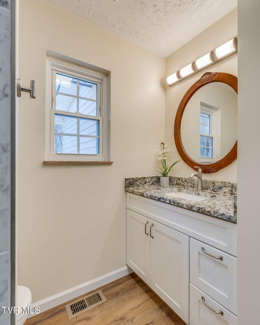 Photo #21: 365 Lakeway Road