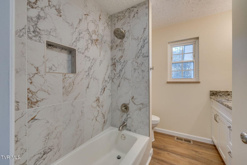 Photo #20: 365 Lakeway Road