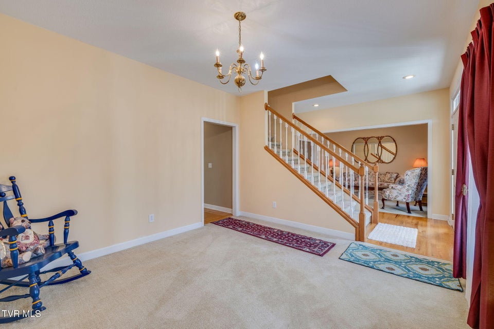 Photo #19: 1402 Lake Ridge Square