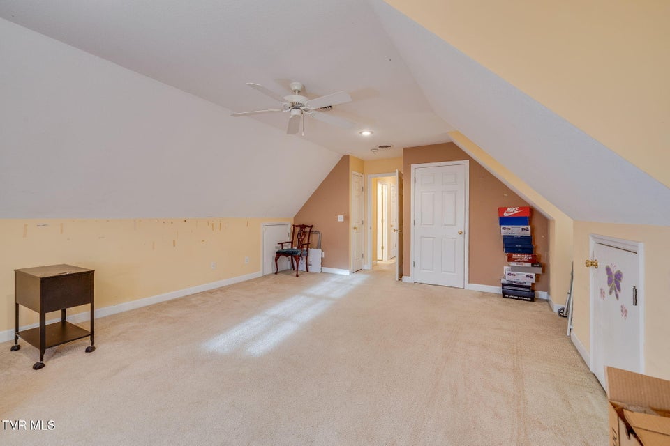 Photo #35: 1402 Lake Ridge Square