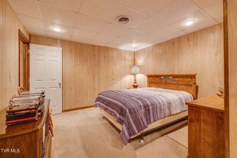 Photo #43: 1402 Lake Ridge Square