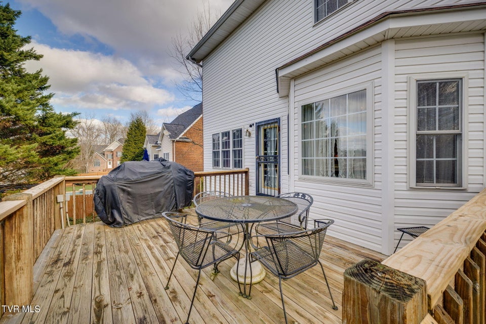 Photo #48: 1402 Lake Ridge Square