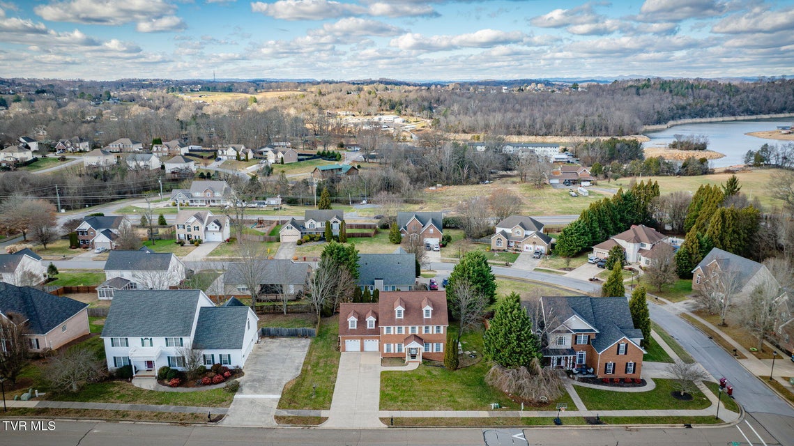 Photo #53: 1402 Lake Ridge Square