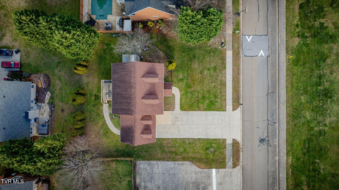 Photo #57: 1402 Lake Ridge Square