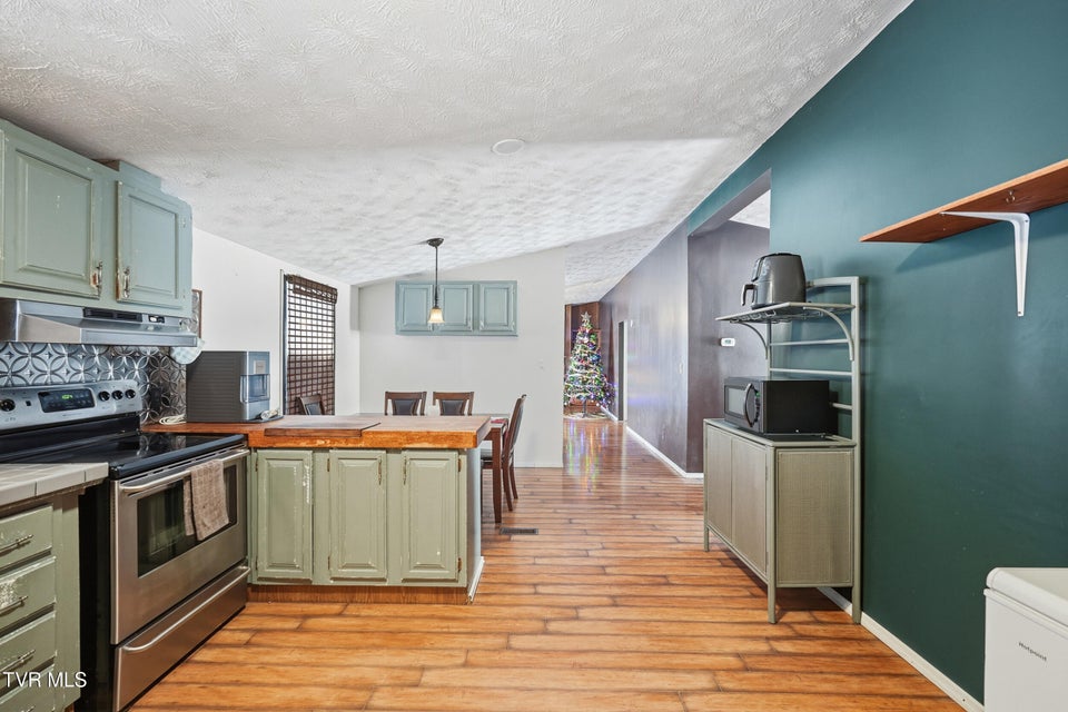 Photo #5: 1848 Derby Road