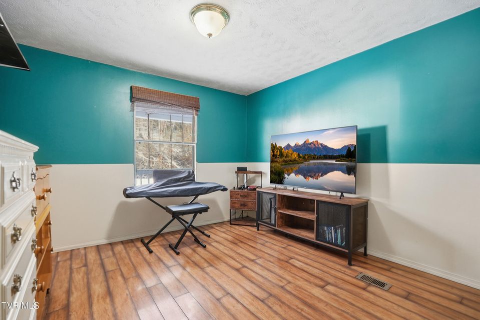 Photo #15: 1848 Derby Road