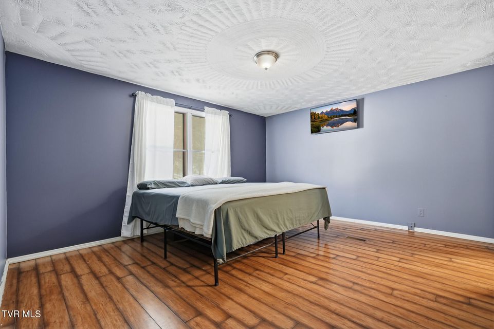 Photo #17: 1848 Derby Road