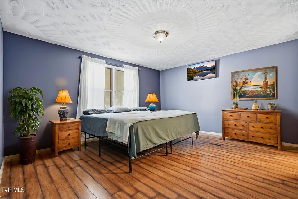 Photo #11: 1848 Derby Road