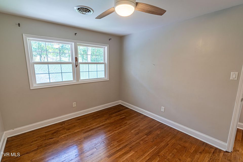 Photo #30: 129 Grove Park Drive